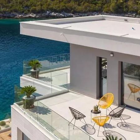 Infinity Pool Villa, Great View *